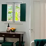 度假居 Rosalita S View *